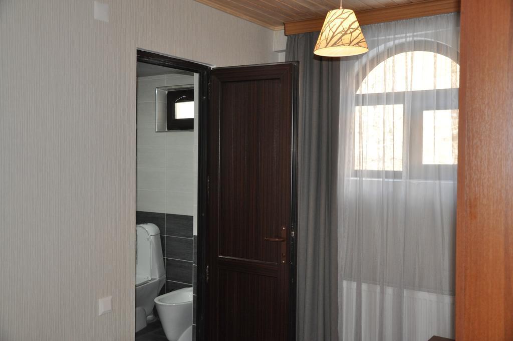 Guesthouse David Zhorzholiani 메스티아 객실 사진