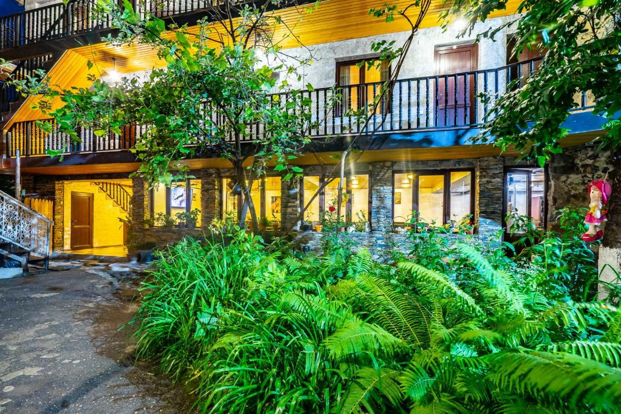 Guesthouse David Zhorzholiani 메스티아 외부 사진